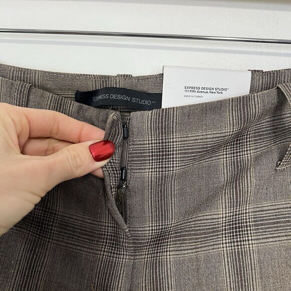 Express Editor Flare Leg Trouser Low Rise Sexy Waist Plaid NEW Size 4 Tan Brown - Picture 5 of 11